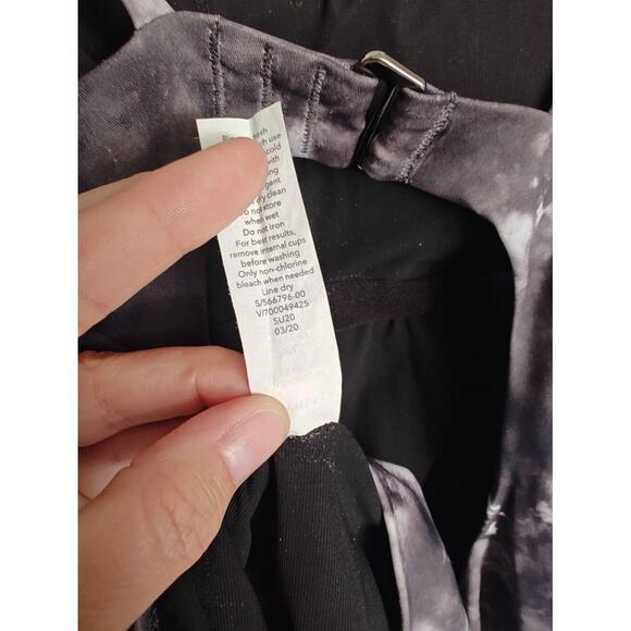 Athleta Supernova‎ Keyhole One Piece Swimsuit Black Gray Tie Dye XL  566796 UPF+ - Picture 10 of 10